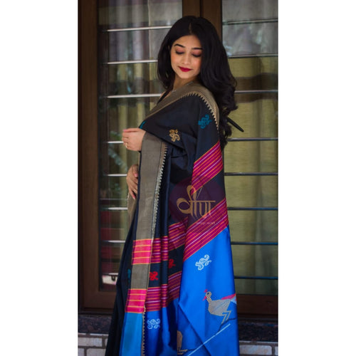 Handloom certified pure silk katan with kalakshetra pallu