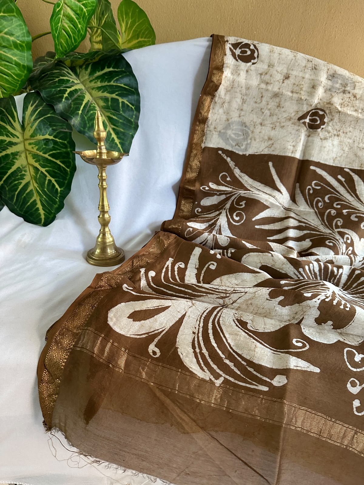 Exclusive Maheshwari Handwoven Silk Cotton Batik Indonesia Handpainted Sarees