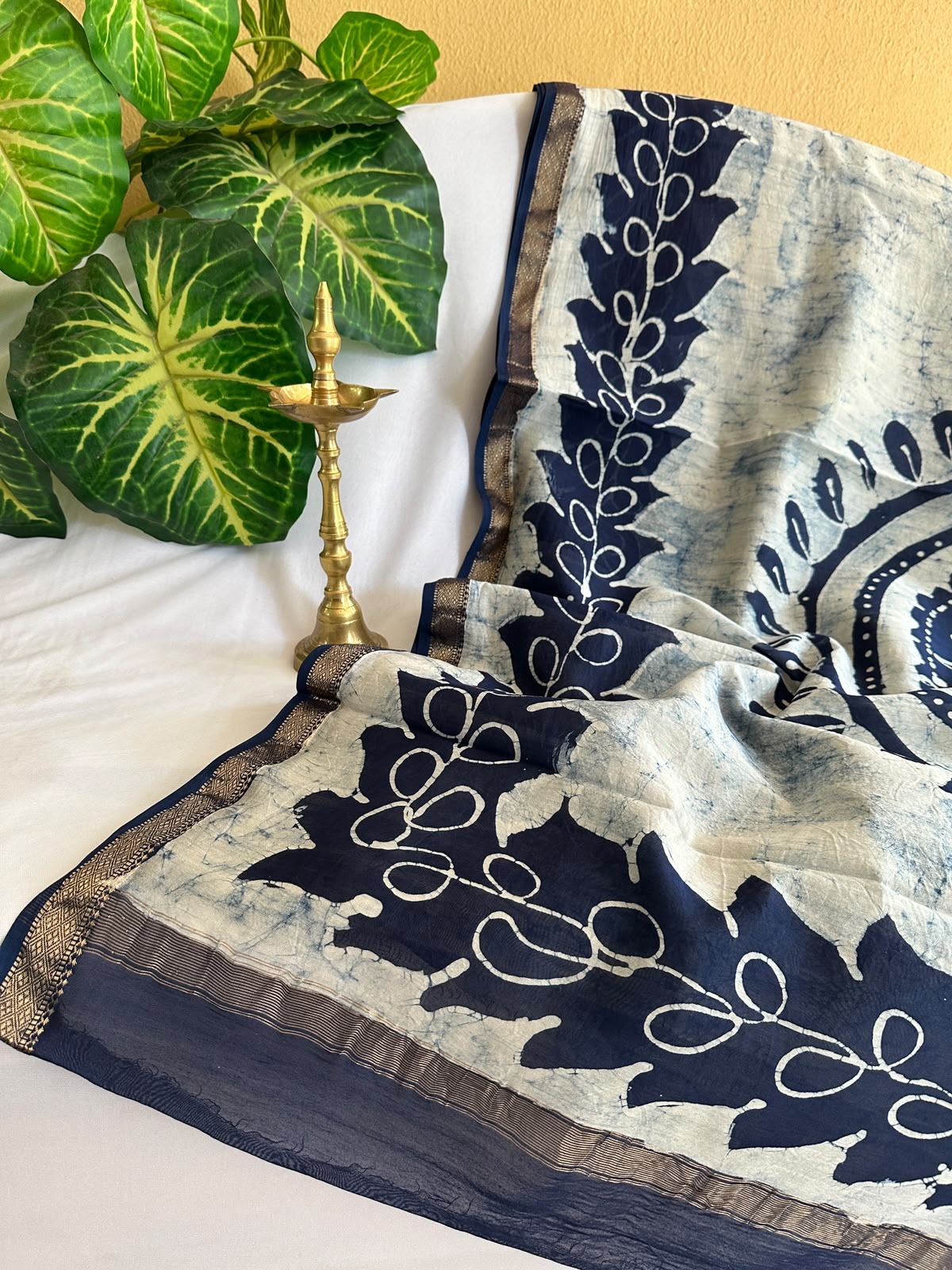 Exclusive Maheshwari Handwoven Silk Cotton Batik Indonesia Handpainted Sarees